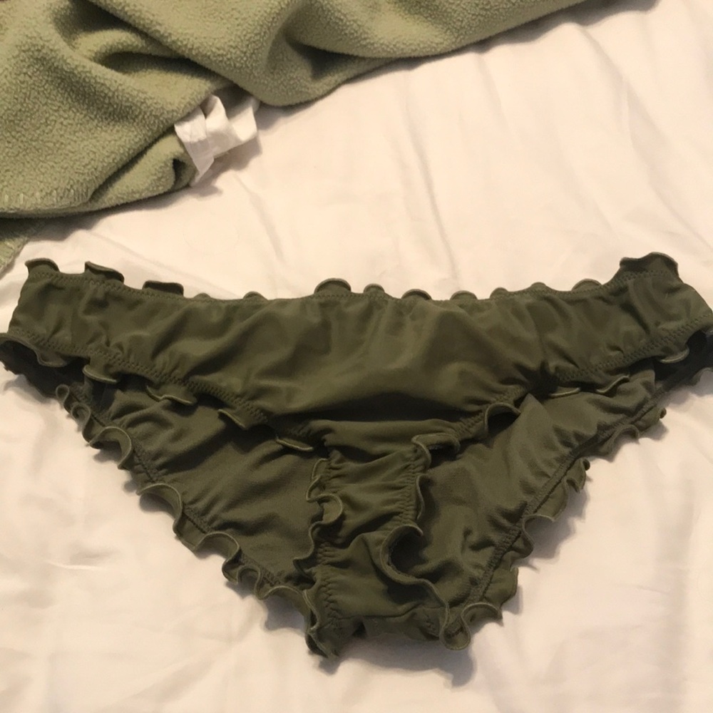 Hollister Ruffle Cheeky Bikini Bottom